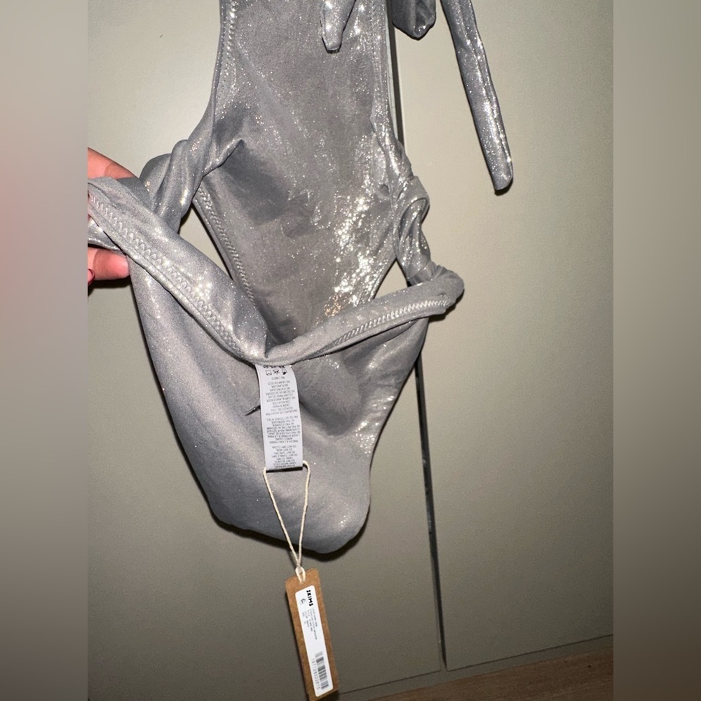 NWT Skims Liquid Shine Strapless Cutout Monokini Size XS - Picture 4 of 9